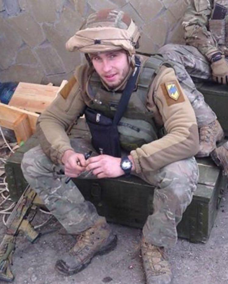 Чергова втрата: боєць АЗОВу «Упрямий» загинув після кількох днів боротьби за життя в лікарні