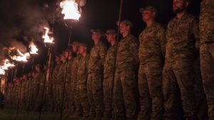 НАВІКИ В СТРОЮ: ПОЛК АЗОВ ВШАНУВАВ ЗАГИБЛИХ БІЙЦІВ ПІДРОЗДІЛУ МІСТЕРІЄЮ