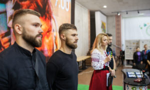 Зображення екс-бійців полку АЗОВ прикрасили поштові марки