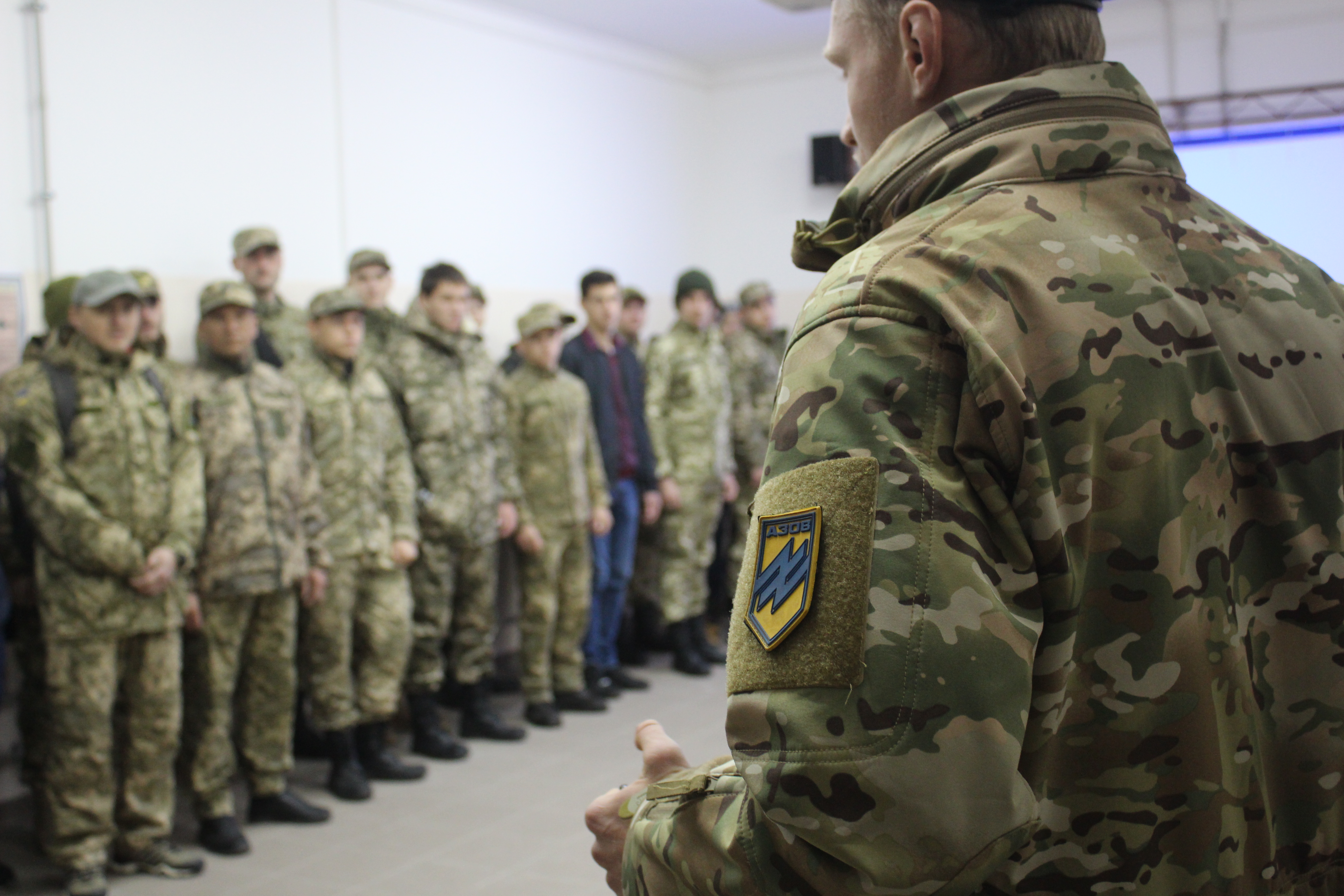 Азовці провели екскурсію для студентів військової кафедри