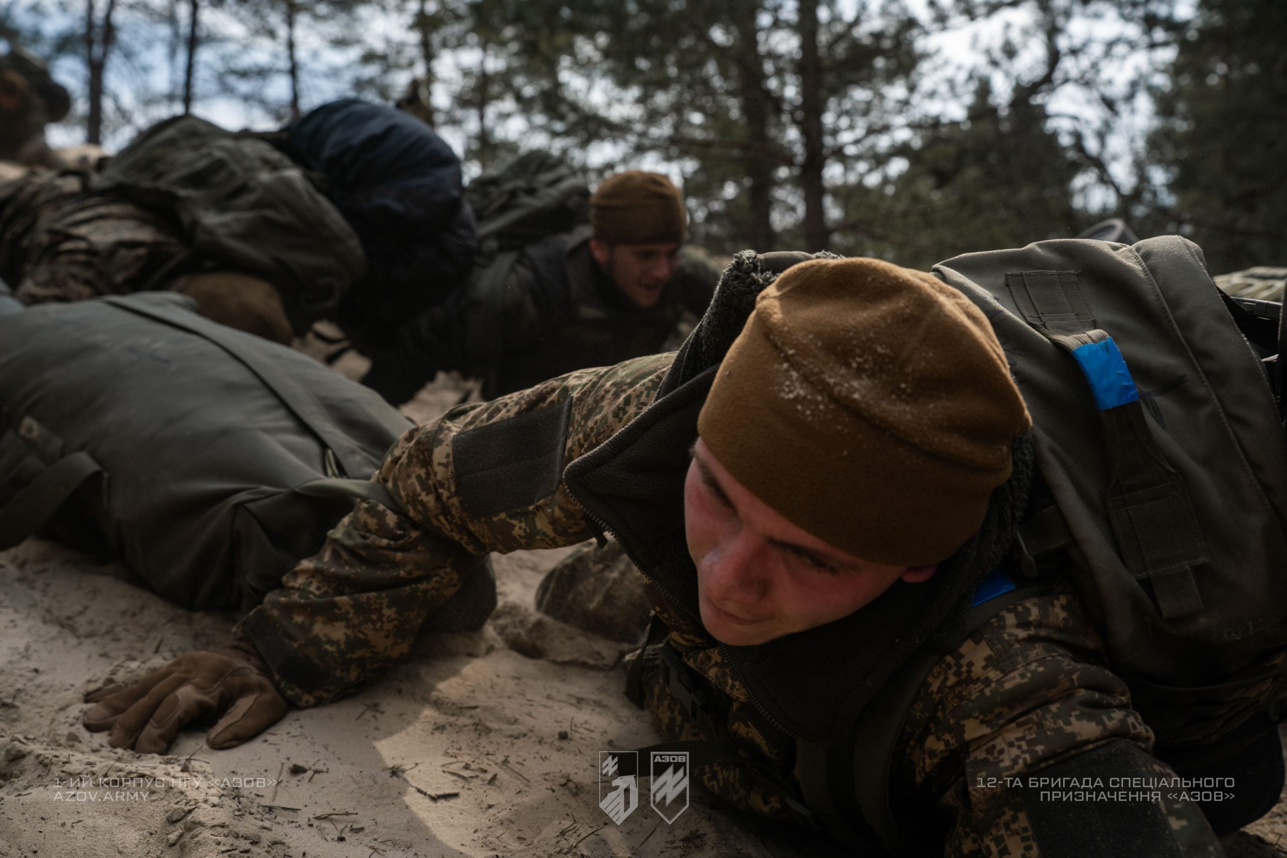 На світлинах – рекрути 12-ої бригади спеціального призначення «Азов» у складі 1-го корпусу НГУ «Азов» проходять випробування «нульового» дня БКБП.