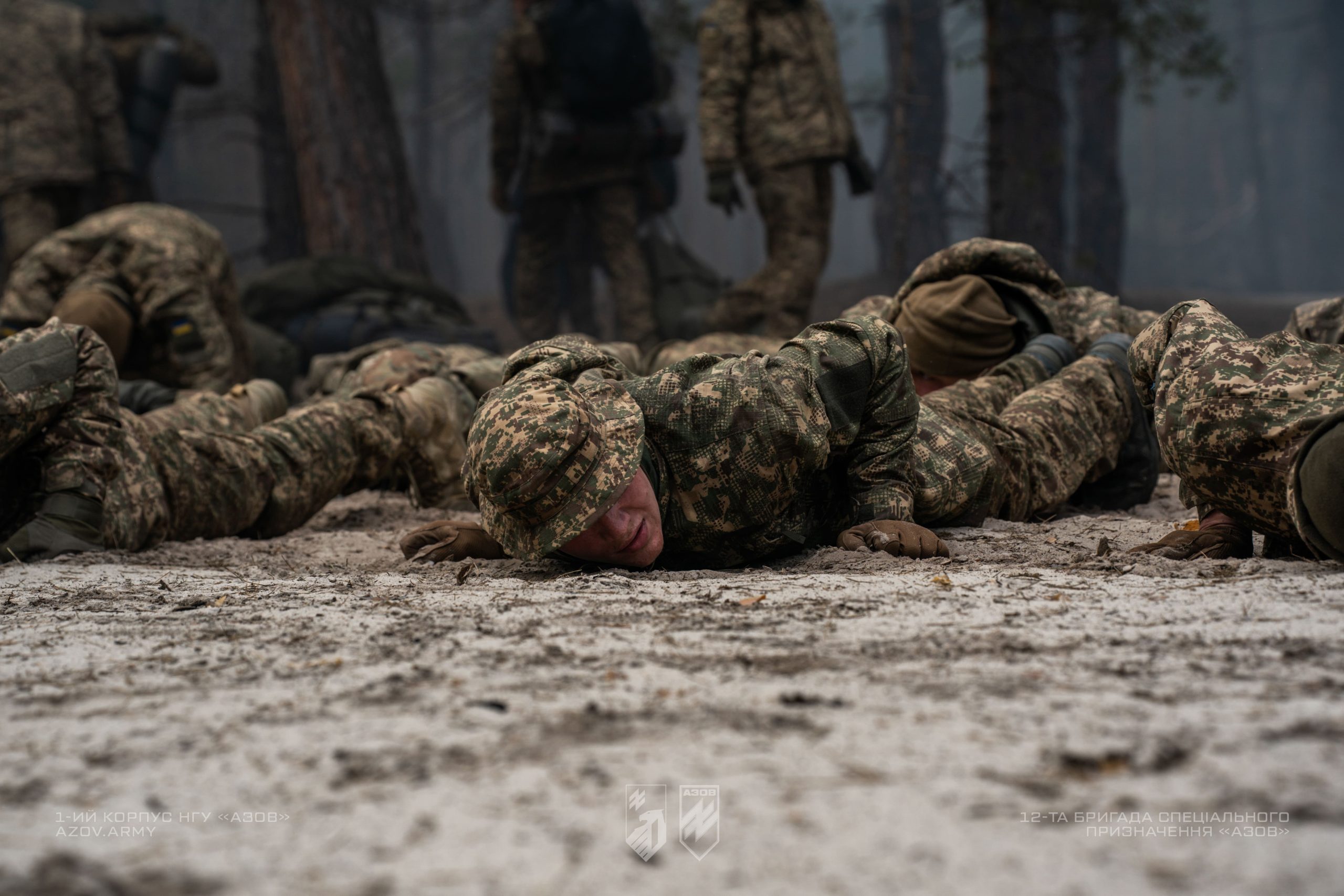 На світлинах – рекрути 12-ої бригади спеціального призначення «Азов» у складі 1-го корпусу НГУ «Азов» проходять випробування «нульового» дня БКБП.