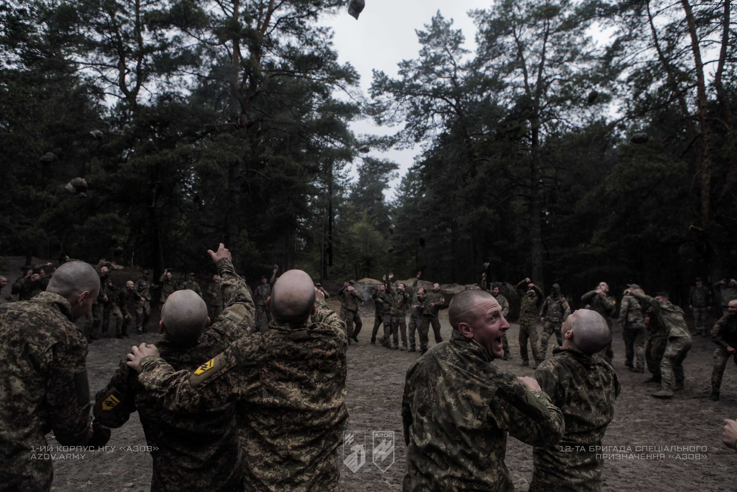 Випуск рекрутів 12-ої бригади «Азов» після завершення БКБП