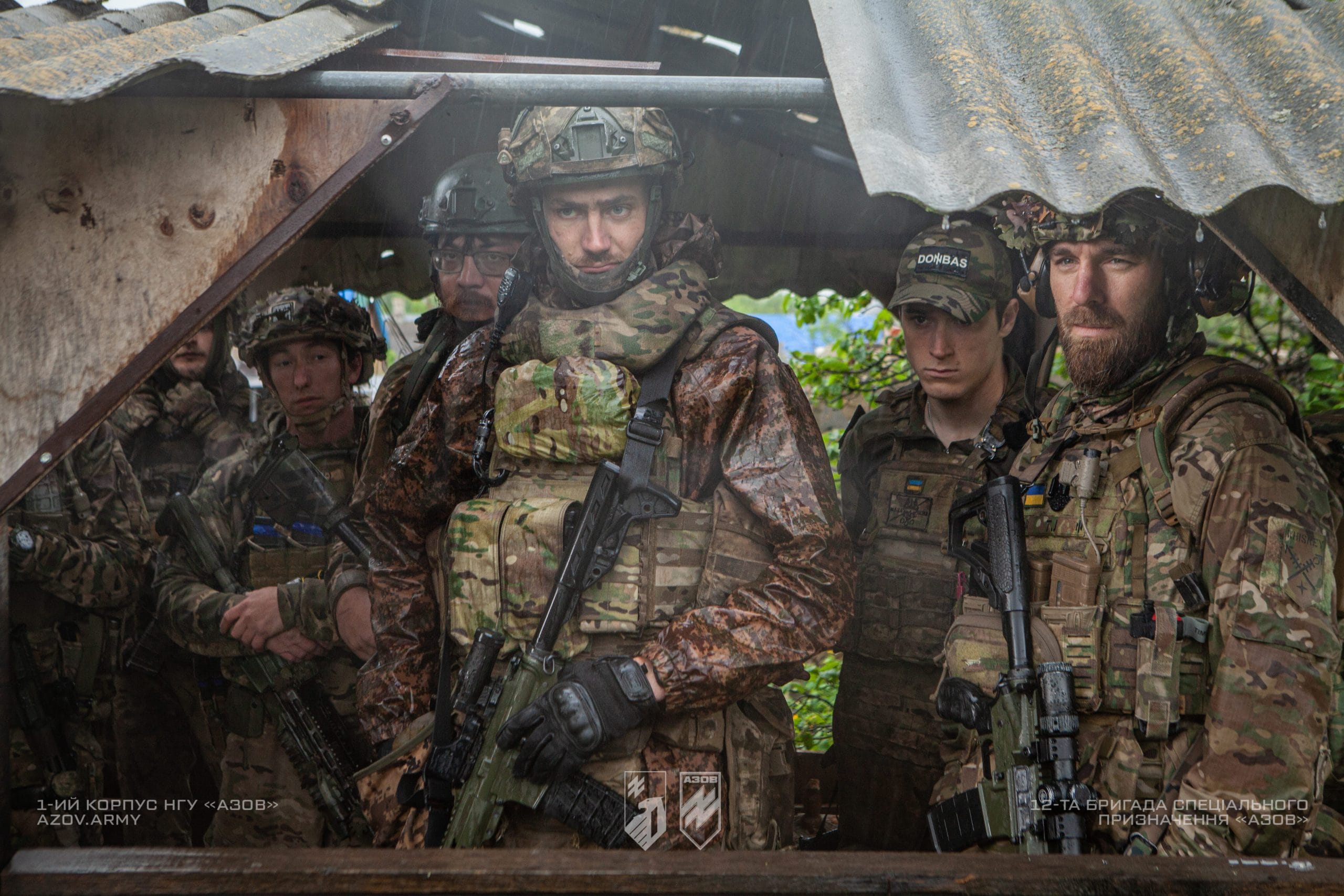 На світлинах – тренування іноземців Інтернаціонального батальйону 12-ої бригади спеціального призначення «Азов».