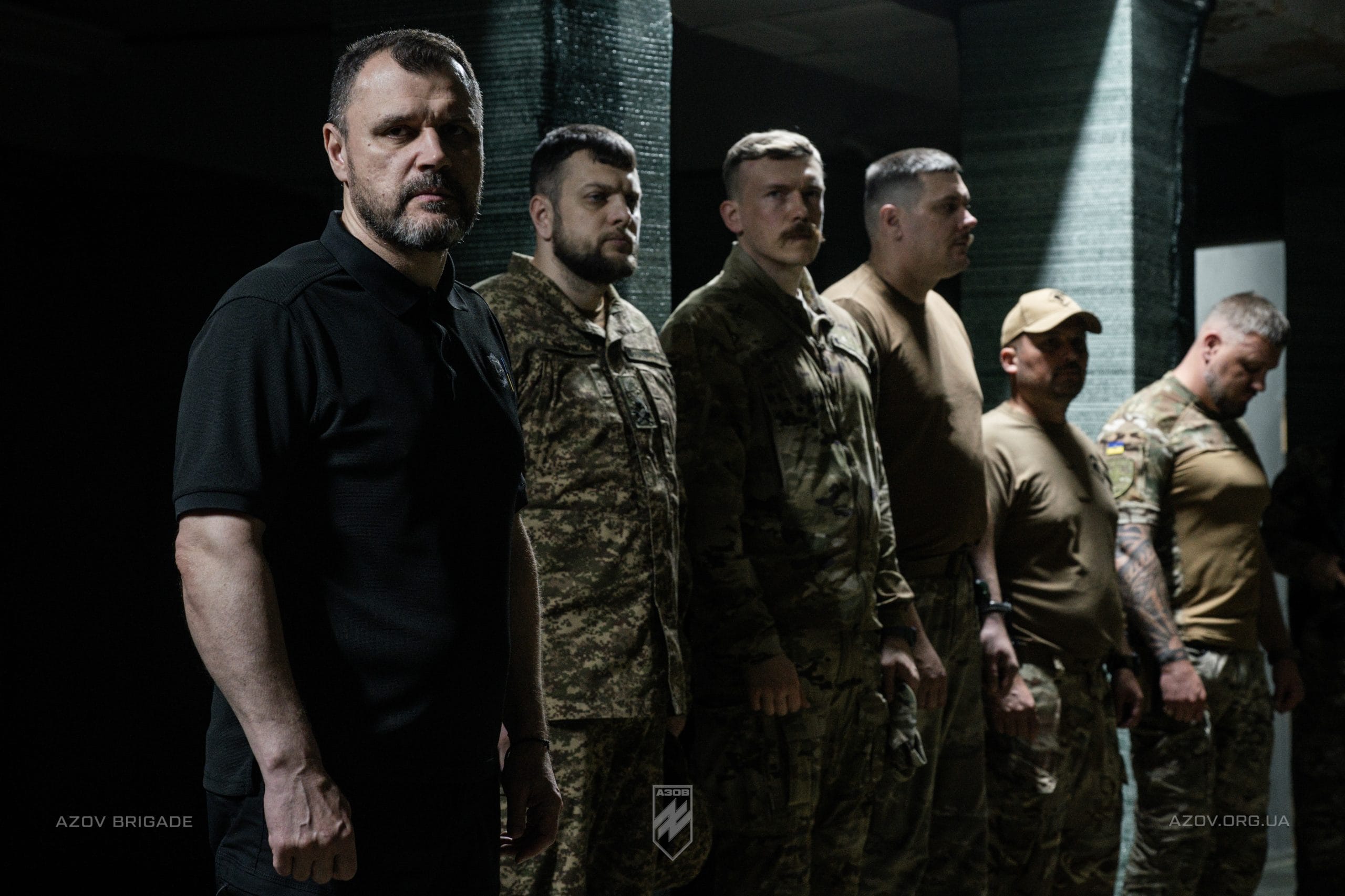 Міністр внутрішніх справ Ігор Клименко відзначив державними нагородами бійців 12-ої бригади спеціального призначення «Азов», які виконують бойові завдання на Торецькому напрямку.