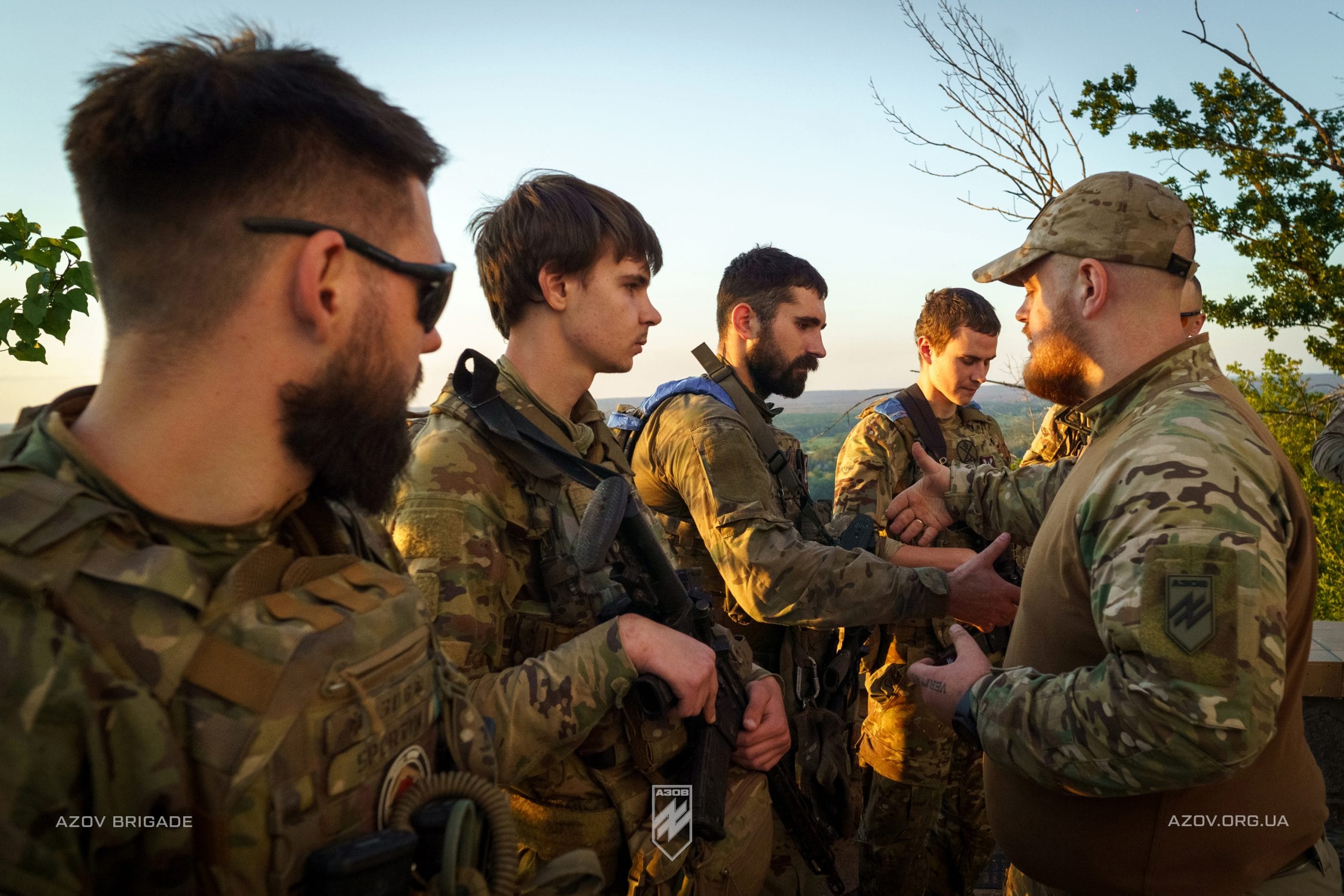 Спецпідрозділ «Контакт12» у складі БУАР – це родина сильних духом і тілом побратимів, готових до виконання завдань у будь-яких умовах.