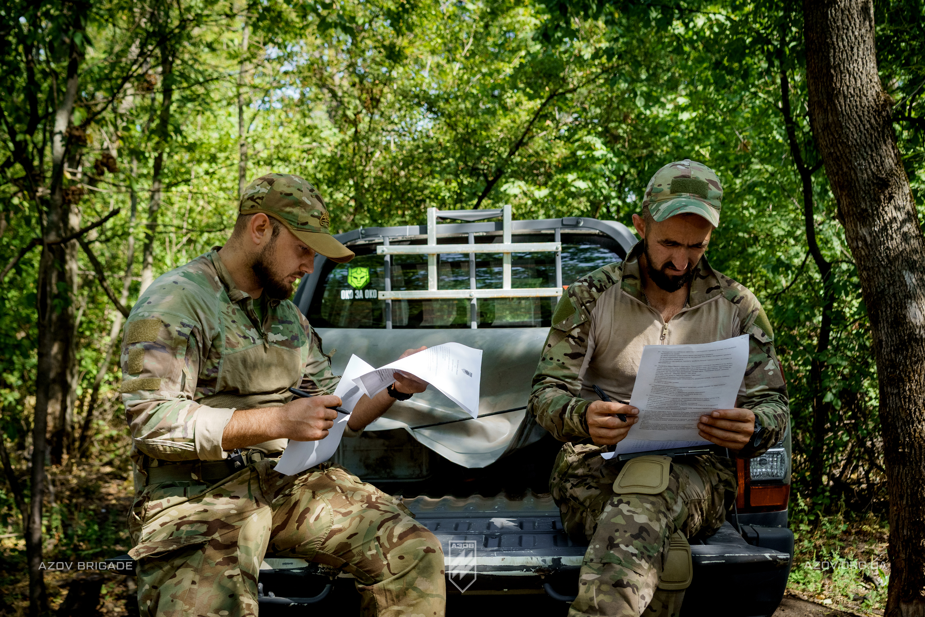 На світлинах – екзамен з TCCC для офіцерів бригадної артилерійської групи 12-ої бригади спеціального призначення «Азов».