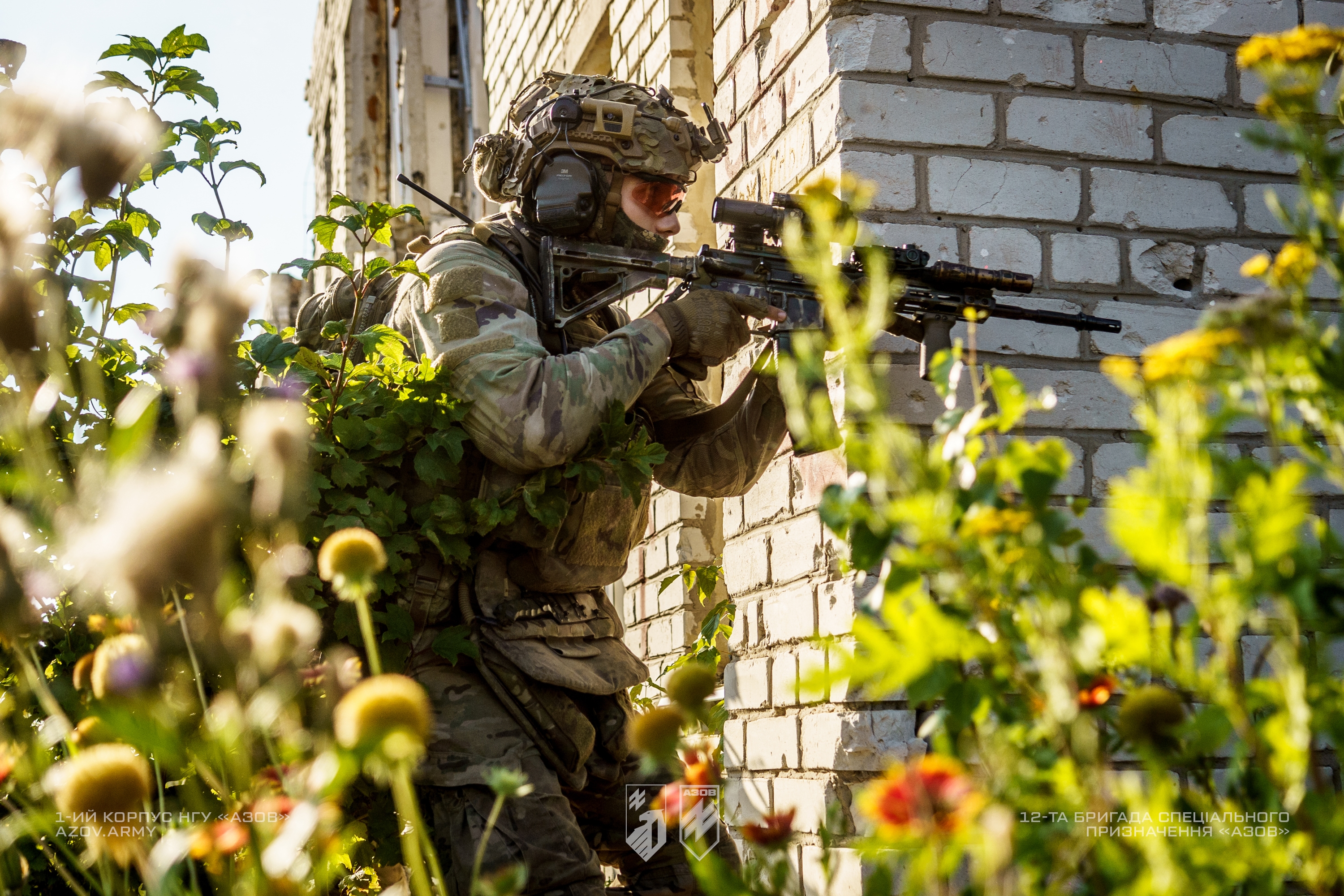 На світлинах – тренування 1-ї бойової групи загону розвідки спеціального призначення 12-ї бригади «Азов». 