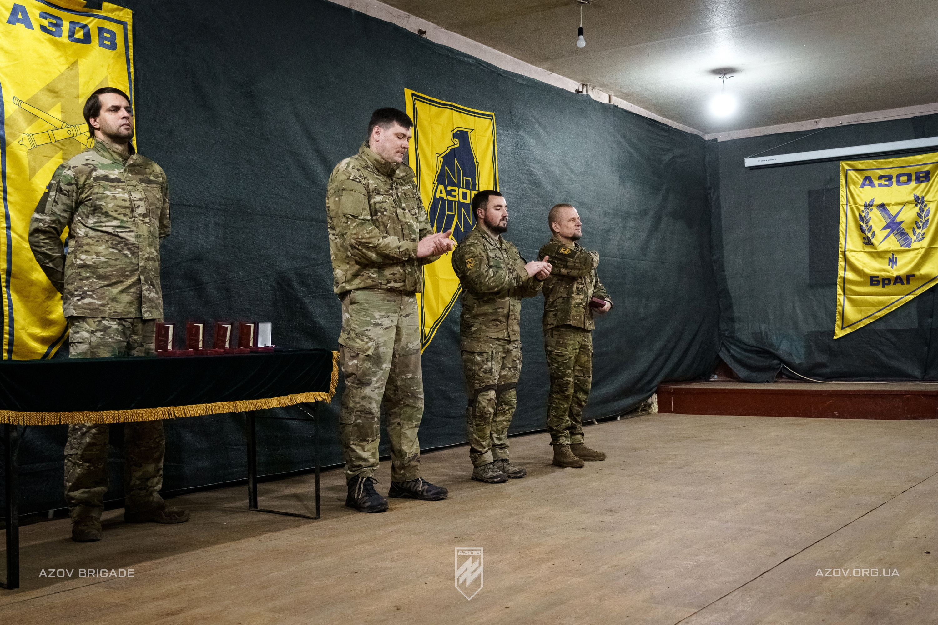 військовослужбовці бригадної артилерійської групи 12-ї бригади спеціального призначення «азов» отримали медалі «за військову службу україні» та нагрудні знаки головнокомандувача зсу «сталевий хрест»